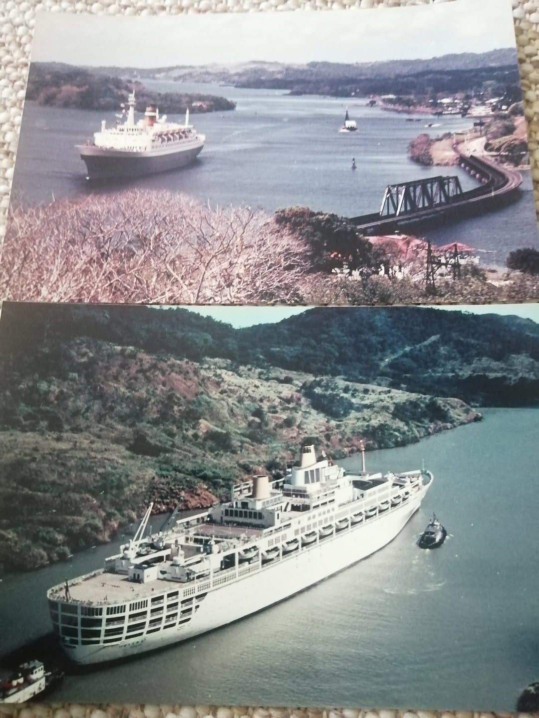 Panamski kanal — brodovi u prolazu
